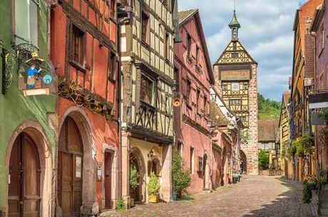 NOEL PAZARLARI TURU BASEL – COLMAR – STRASBOURG 